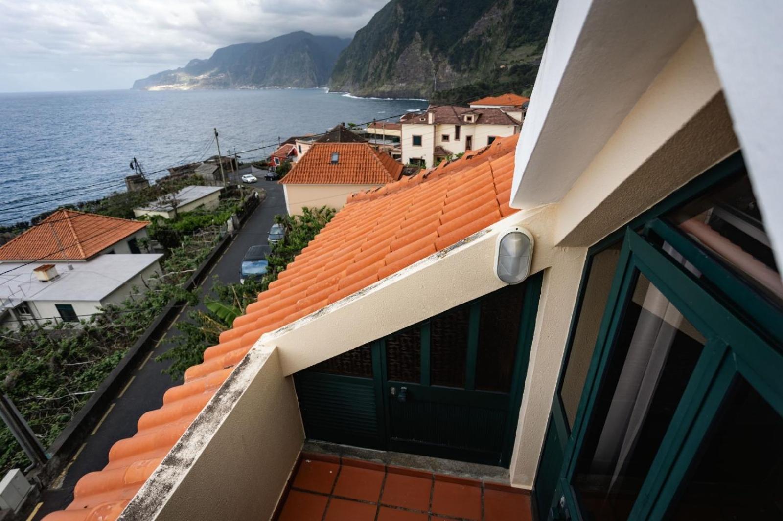 Solmar - Alojamento Porto Moniz Luaran gambar